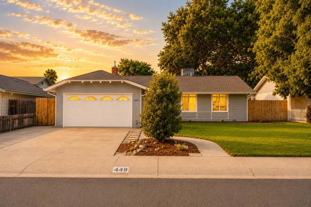 Image 28 of property listing at 449 Cottonwood Street, Vacaville, CA 95688