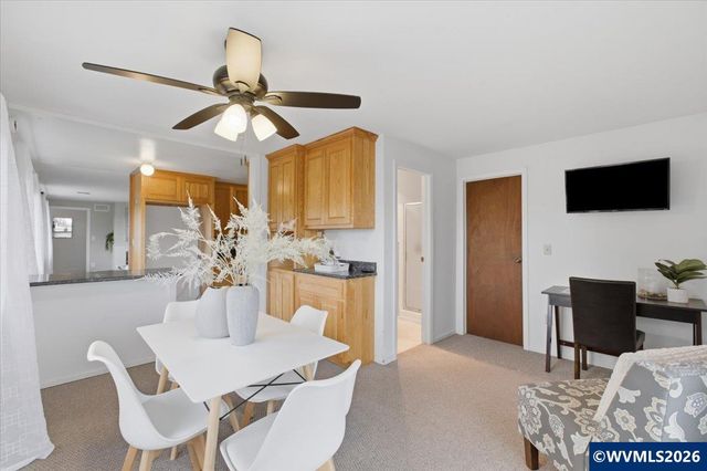 3630 Circle Dr SE, Albany, OR 97322