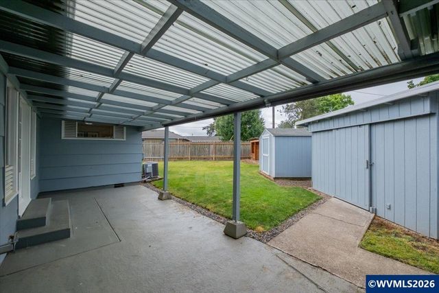 3630 Circle Dr SE, Albany, OR 97322