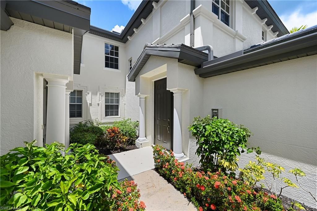 1626 Tarpon Bay DR S 202, NAPLES, FL 34119 — exterior