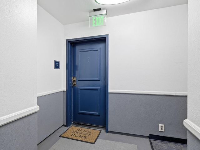 1940 Highland Oaks Drive 28, Arcadia, CA 91006