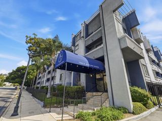 1940 Highland Oaks Drive 28, Arcadia, CA 91006