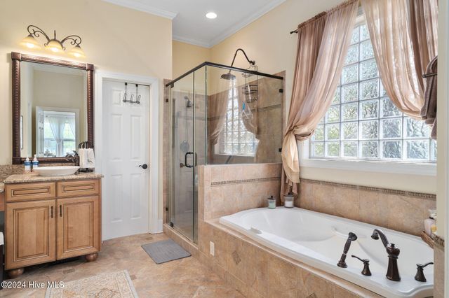 115 Legacy Lakes Drive, Wallace, NC 28466