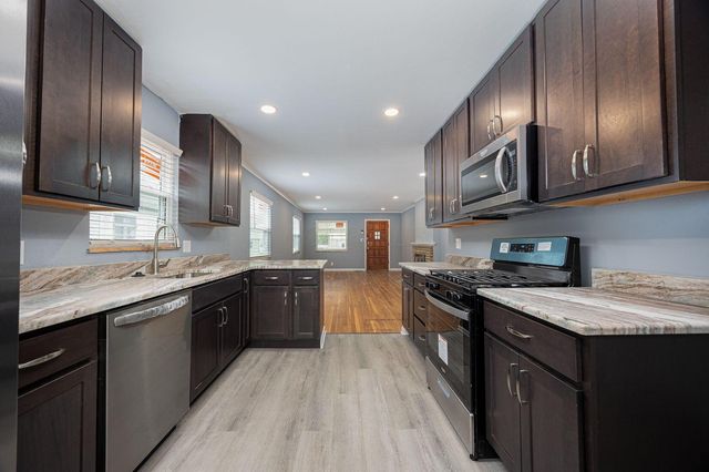 903 S Harris Avenue, Columbus, OH 43204