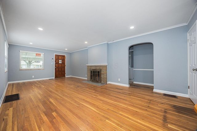 903 S Harris Avenue, Columbus, OH 43204