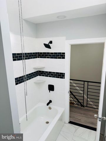 2559 S SHIELDS ST, Philadelphia, PA 19142