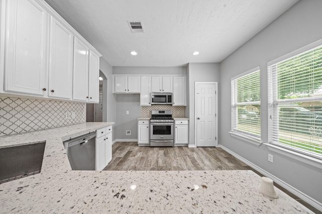 4007 Strawberry Court, Dickinson, TX 77539