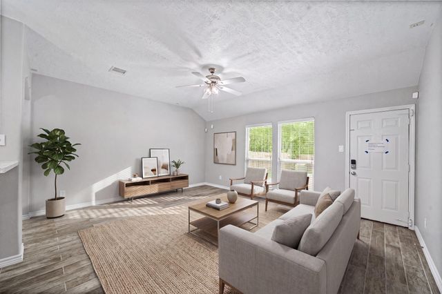 4007 Strawberry Court, Dickinson, TX 77539