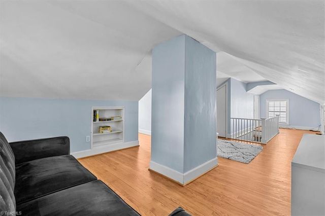 1106 GRAYLAND Street, Greensboro, NC 27408
