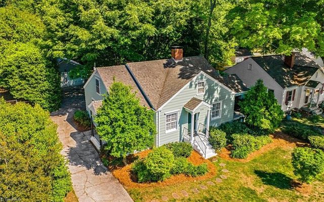 1106 GRAYLAND Street, Greensboro, NC 27408