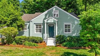 1106 GRAYLAND Street, Greensboro, NC 27408