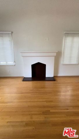 726 S Dunsmuir Avenue, Los Angeles, CA 90036
