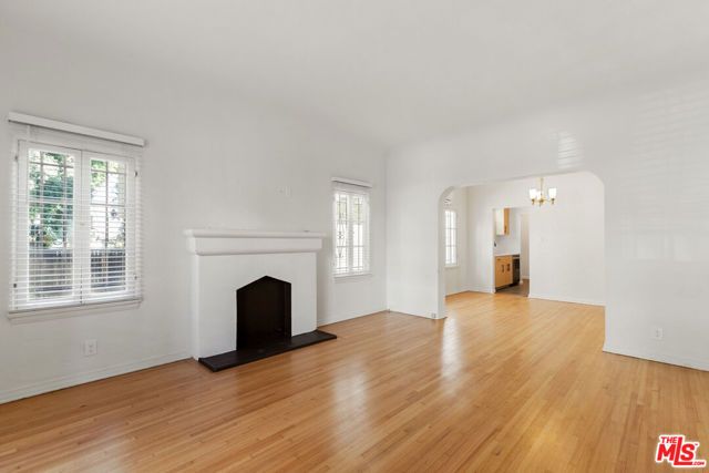 726 S Dunsmuir Avenue, Los Angeles, CA 90036