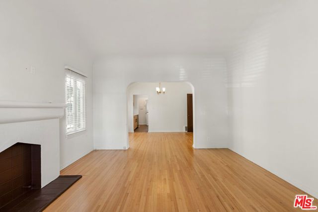 726 S Dunsmuir Avenue, Los Angeles, CA 90036