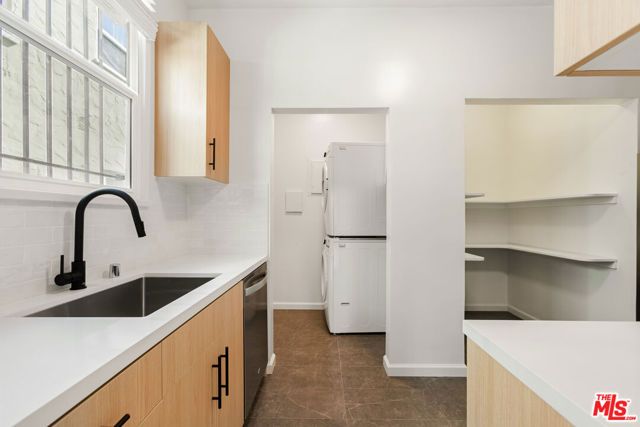 726 S Dunsmuir Avenue, Los Angeles, CA 90036