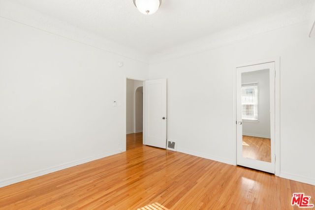 726 S Dunsmuir Avenue, Los Angeles, CA 90036