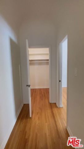 726 S Dunsmuir Avenue, Los Angeles, CA 90036