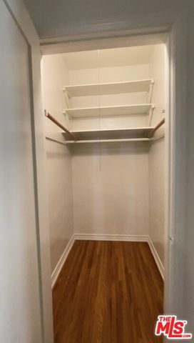 726 S Dunsmuir Avenue, Los Angeles, CA 90036
