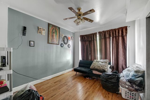 4757 S Rockwell Street, Chicago, IL 60632
