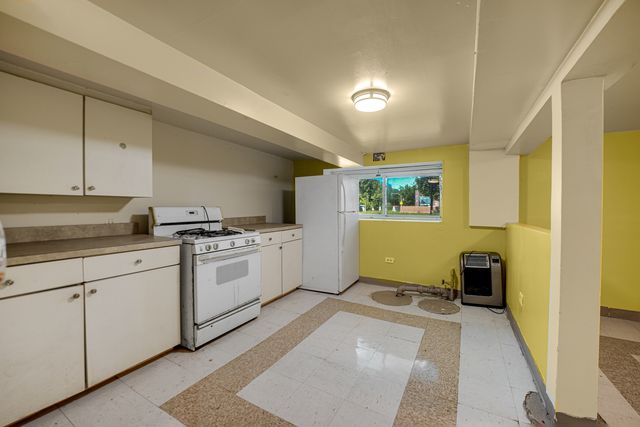 4757 S Rockwell Street, Chicago, IL 60632
