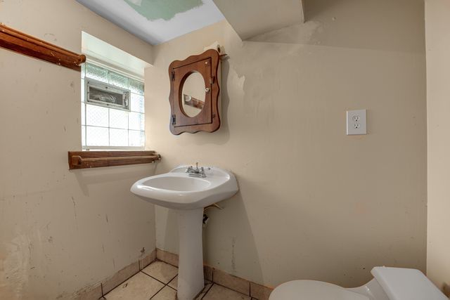 4757 S Rockwell Street, Chicago, IL 60632
