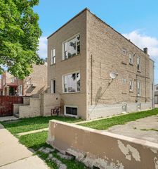 4757 S Rockwell Street, Chicago, IL 60632
