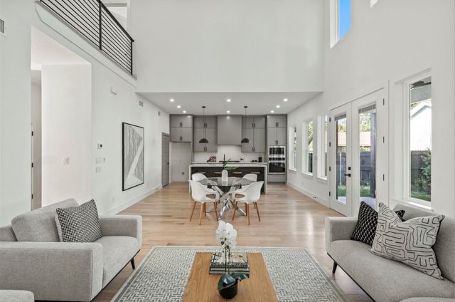 3424 Ladd Street, Dallas, TX 75212