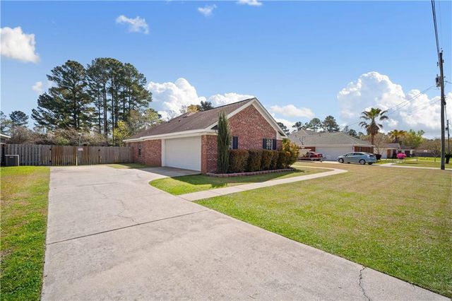 7105 Haley's Way, Theodore, AL 36582