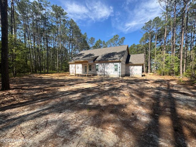 30421 E Lake Road, Wagram, NC 28396