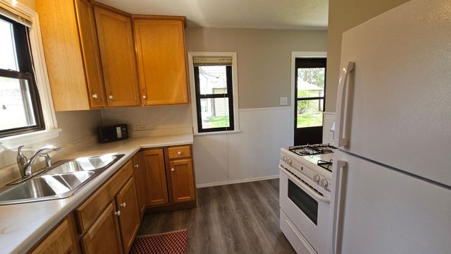 4148 Madison Street NE, Columbia Heights, MN 55421
