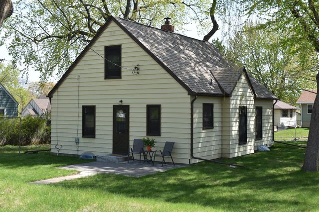 4148 Madison Street NE, Columbia Heights, MN 55421