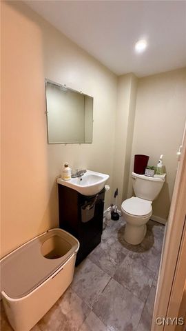 16 Candee Street, Schroeppel, NY 13135