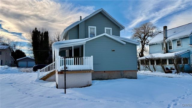 16 Candee Street, Schroeppel, NY 13135