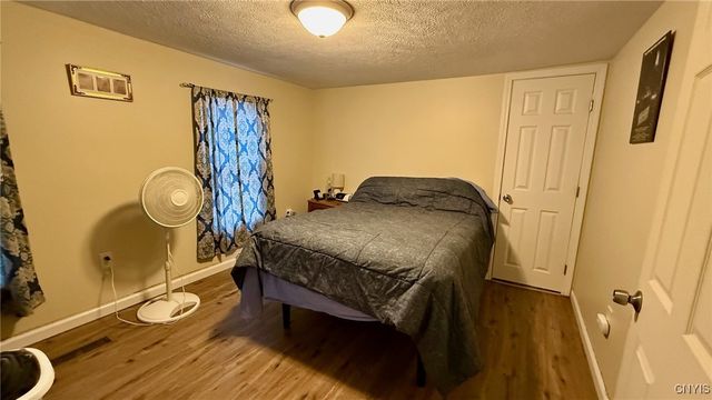 16 Candee Street, Schroeppel, NY 13135