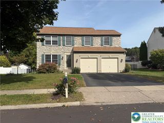 Thistle Drive, Lower Macungie Twp, PA 18062