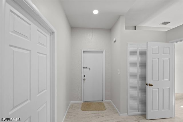 7195 Reymoor DR, North Fort Myers, FL 33917