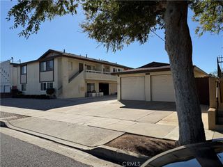 15825 S Denker 1, Gardena, CA 90247