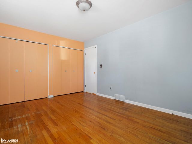 24410 Loretta, Warren, MI 48091