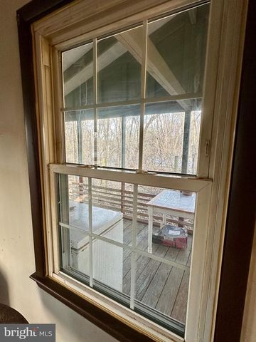 1336 OLD WINCHESTER RD, Boyce, VA 22620