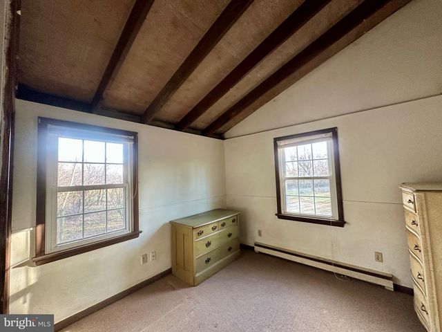 1336 OLD WINCHESTER RD, Boyce, VA 22620