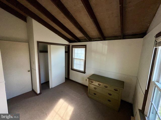 1336 OLD WINCHESTER RD, Boyce, VA 22620