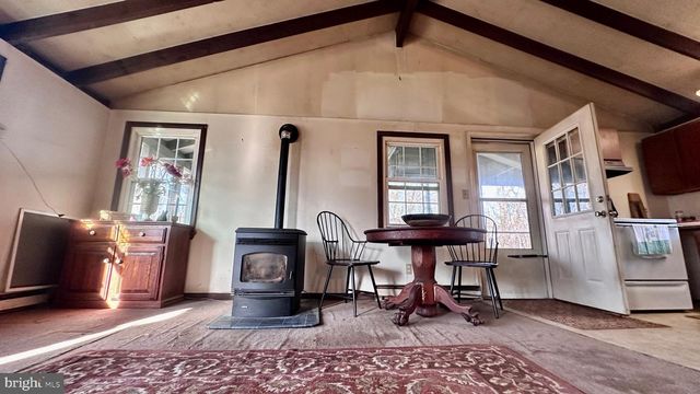 1336 OLD WINCHESTER RD, Boyce, VA 22620