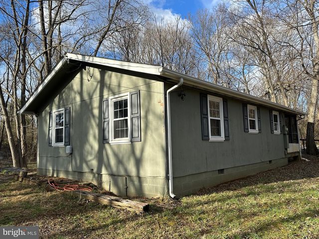 1336 OLD WINCHESTER RD, Boyce, VA 22620