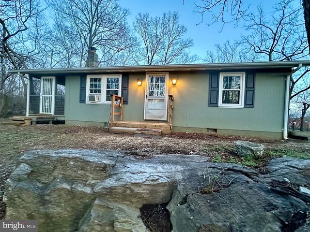 1336 OLD WINCHESTER RD, Boyce, VA 22620