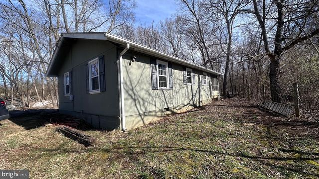 1336 OLD WINCHESTER RD, Boyce, VA 22620