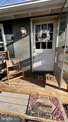 1336 OLD WINCHESTER RD, Boyce, VA 22620