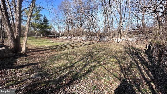 1336 OLD WINCHESTER RD, Boyce, VA 22620