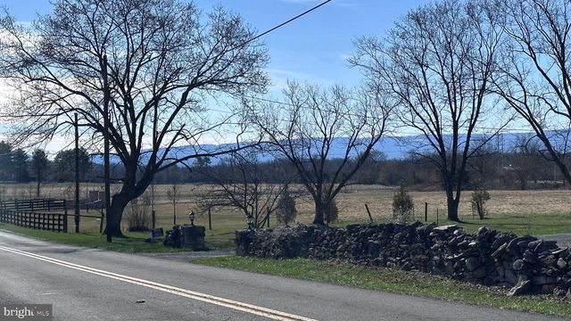 1336 OLD WINCHESTER RD, Boyce, VA 22620