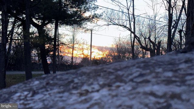 1336 OLD WINCHESTER RD, Boyce, VA 22620