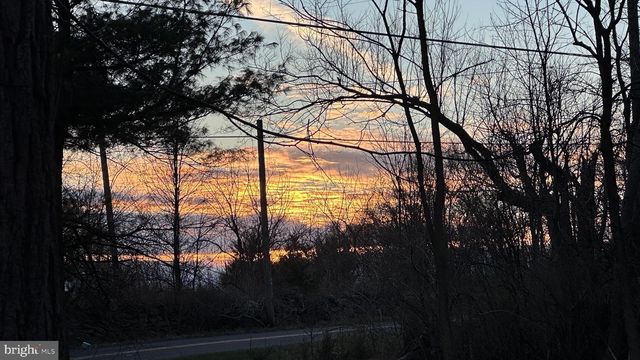 1336 OLD WINCHESTER RD, Boyce, VA 22620